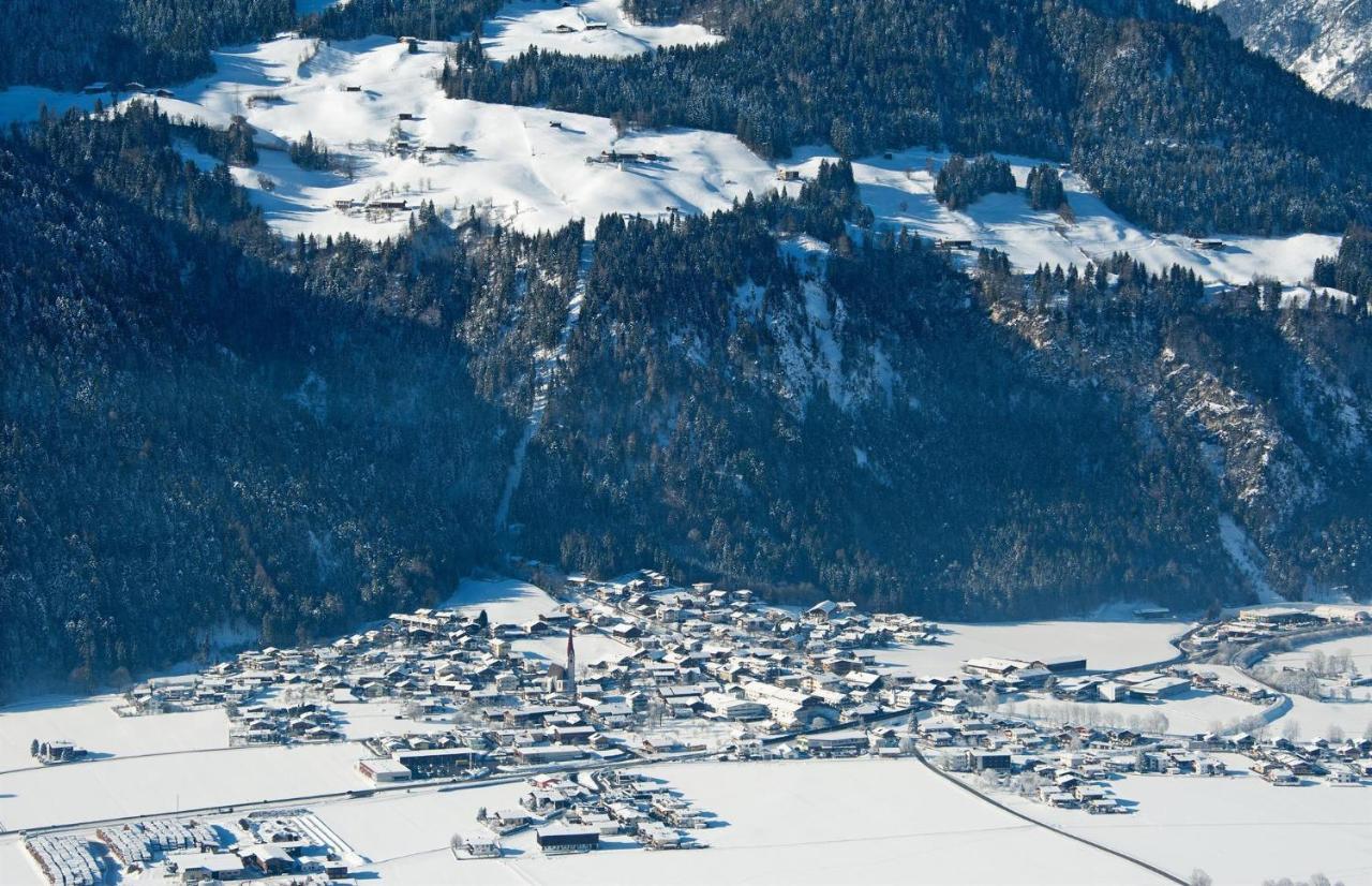 Lodge Schoenfeld Schlitters Eksteriør billede